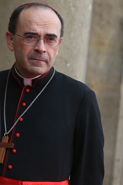 Cardinal Philippe  Barbarin, Cardinal-archeveque de Lyon et Primat des Gaules,