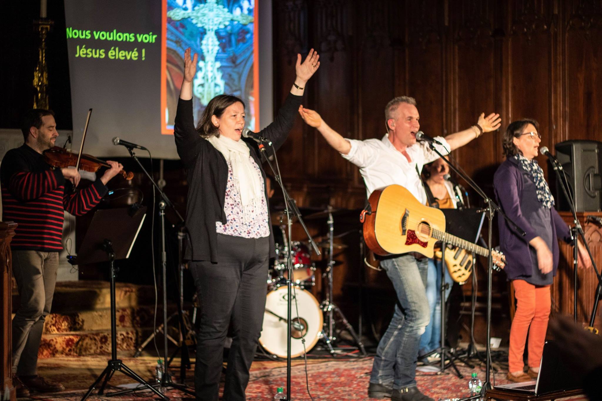 Soirée Louange et Guérison – Samedi 15 Février 18H30 – Villié-Morgon