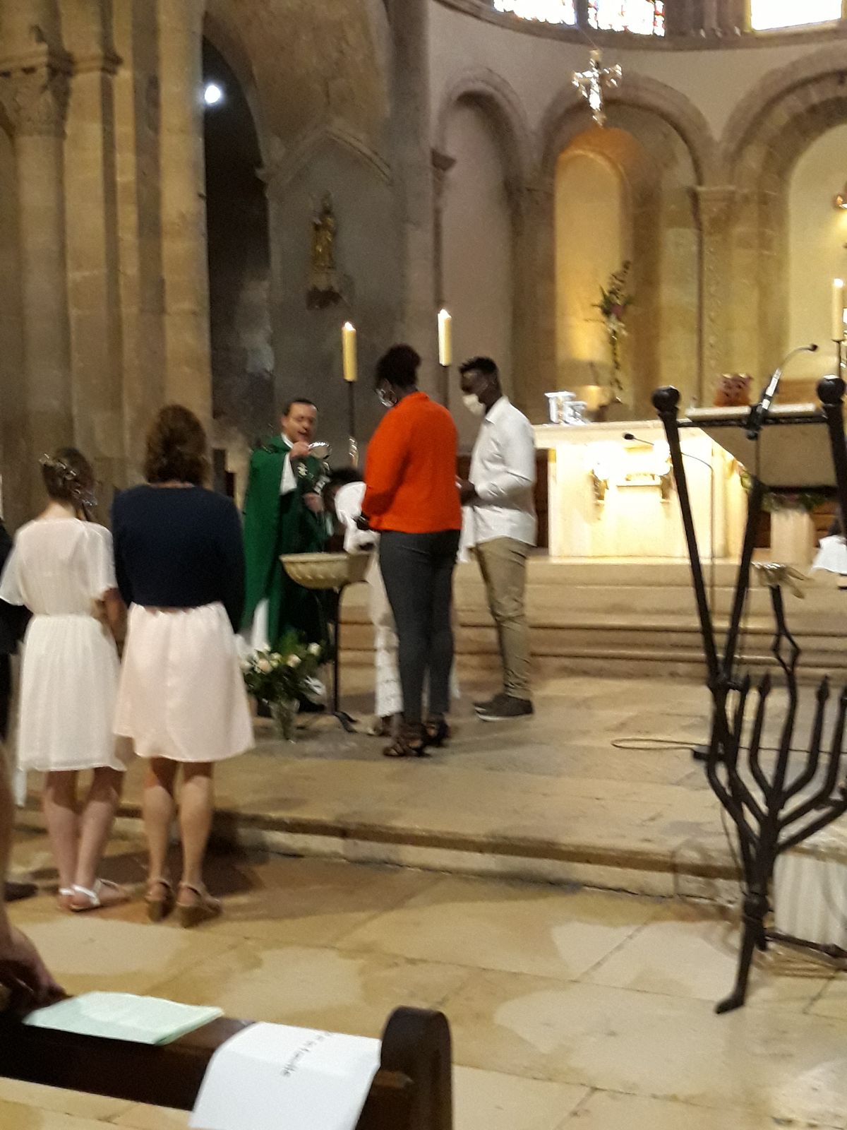 Le baptême, possible pendant les années de catéchisme